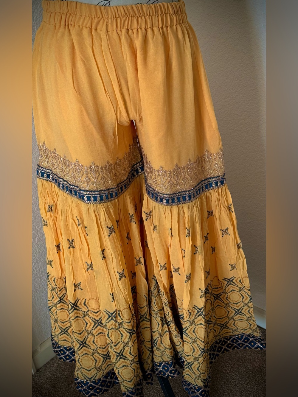 Elegant Navy & Mustard Women Kurta Bottoms Set - Picture 3 of 7